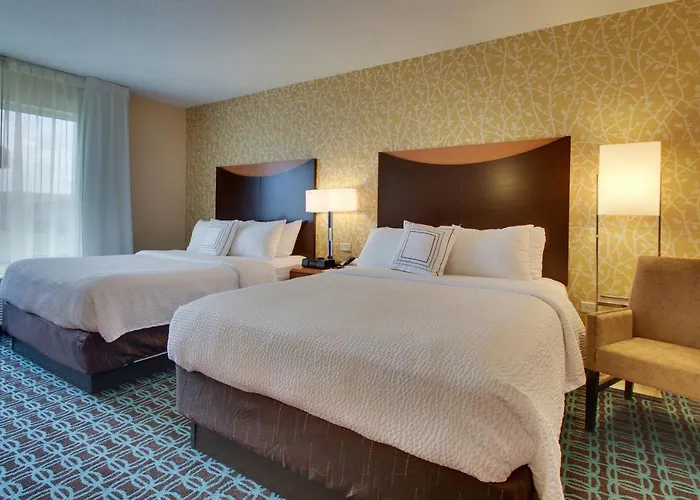 Fairfield & By Marriott Starved Rock Area 3*