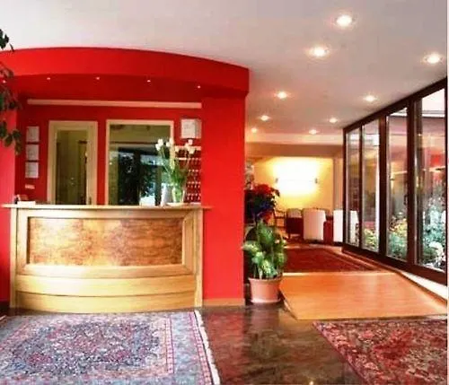 Hotel Fairfield & By Marriott Starved Rock Area 3*