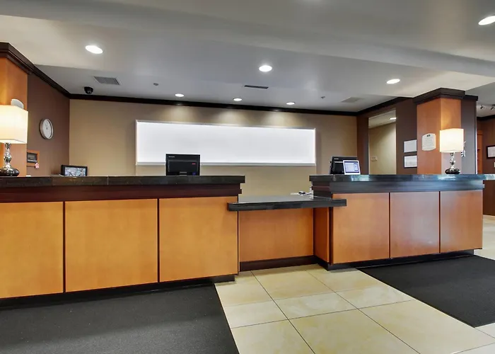 Hotel Fairfield & By Marriott Starved Rock Area Ottawa