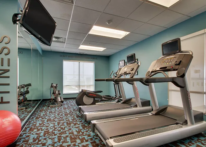 Fairfield & By Marriott Starved Rock Area 3*