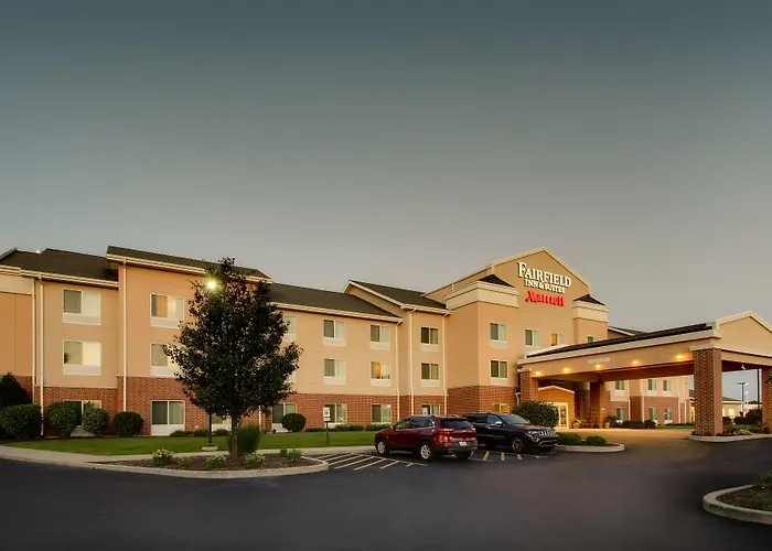 Hotel Fairfield & By Marriott Starved Rock Area 3*