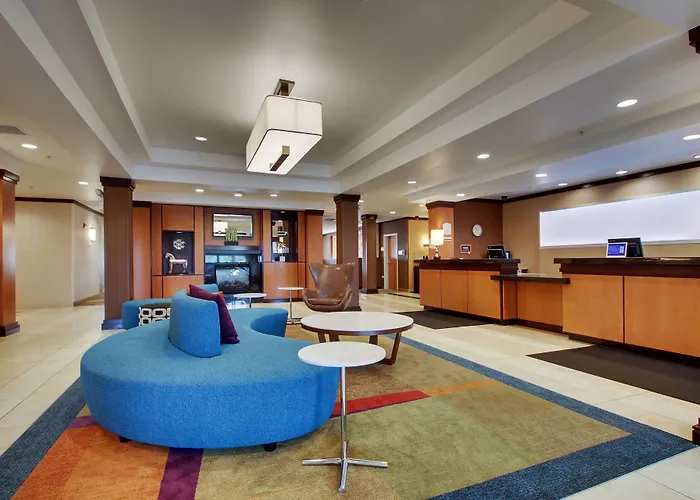 Fairfield & By Marriott Starved Rock Area Hotel 3*