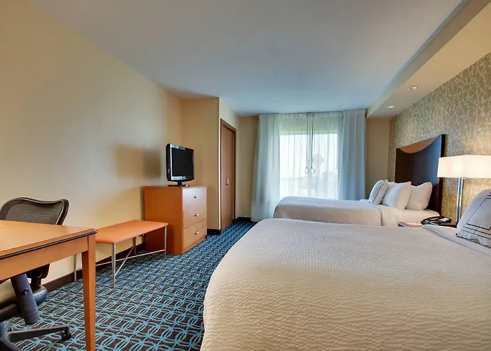 Fairfield & By Marriott Starved Rock Area 3*