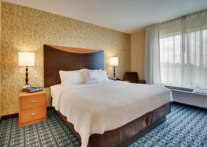 Fairfield & By Marriott Starved Rock Area 3* Ottawa